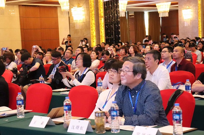 第三届基础教育美丽学校建设研讨会顺利召开3.jpg 第三届基础教育美丽学校建设研讨会顺利召开3.jpg